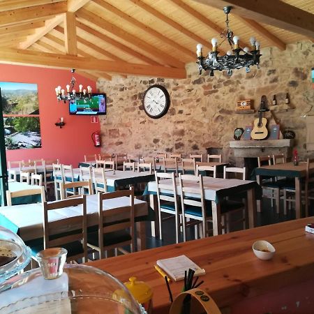 Hosteria Calixtino Palas de Rei Eksteriør billede